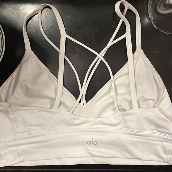 ALO Yoga Strappy Sports Bra. Bright White. Size Large - Picture 2 of 4